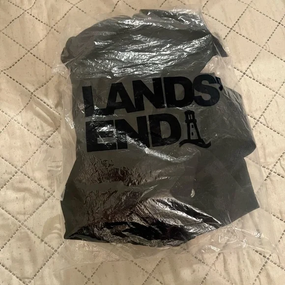 BRAND NEW! Women’s Black, Wrinkle Free, Long Sleeve Shirt by LANDSEND! - Picture 5 of 6